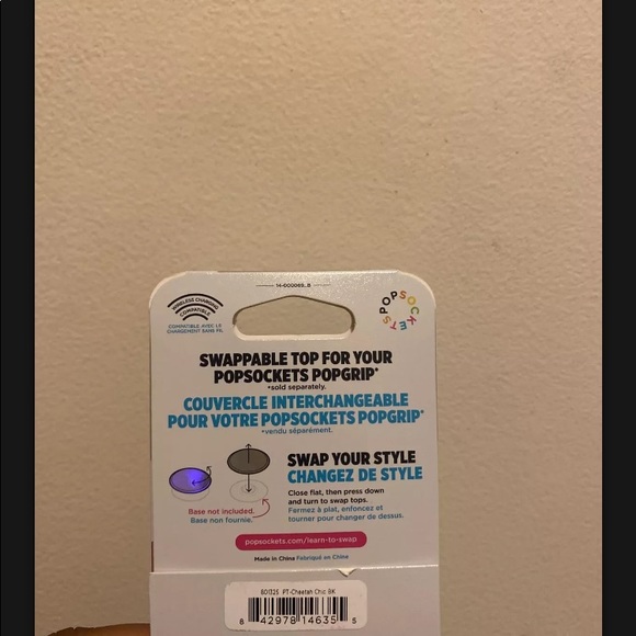 Swappable Cheetah pop socket - Picture 2 of 2